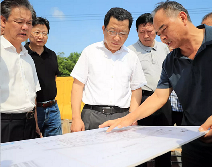 丁纯在督导生态情形问题整改事情时强调    坚定扛起生态环保政治责任    坚决守护好一江清水向东流